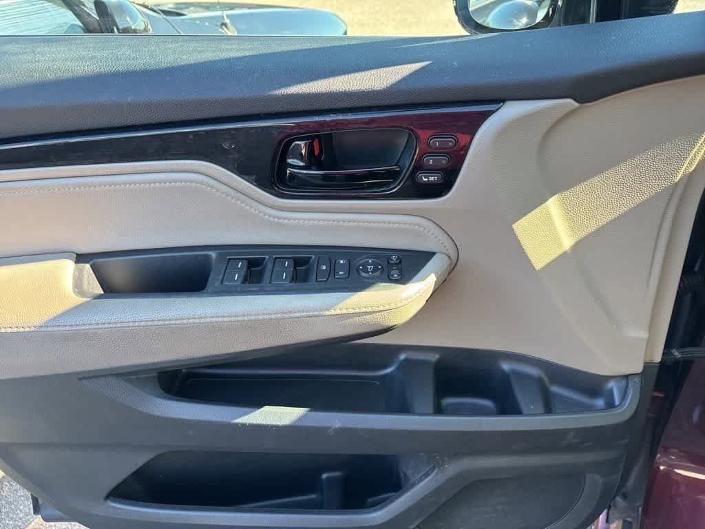 Thumbnail: 2019 Honda Odyssey - 11