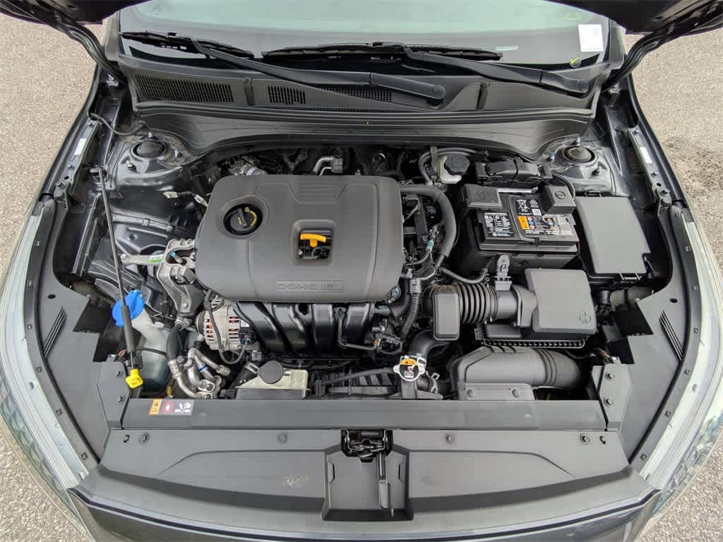 Thumbnail: 2022 Kia Forte - 13