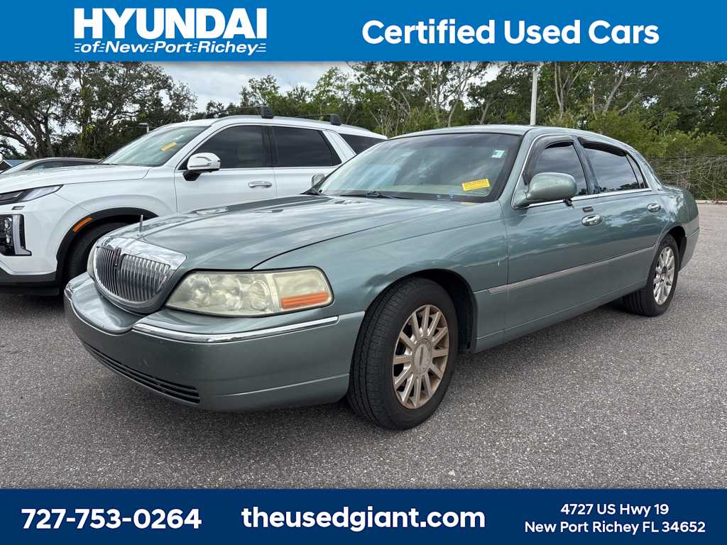 2006 Lincoln Town Car Signature -
                  New Port Richey, FL