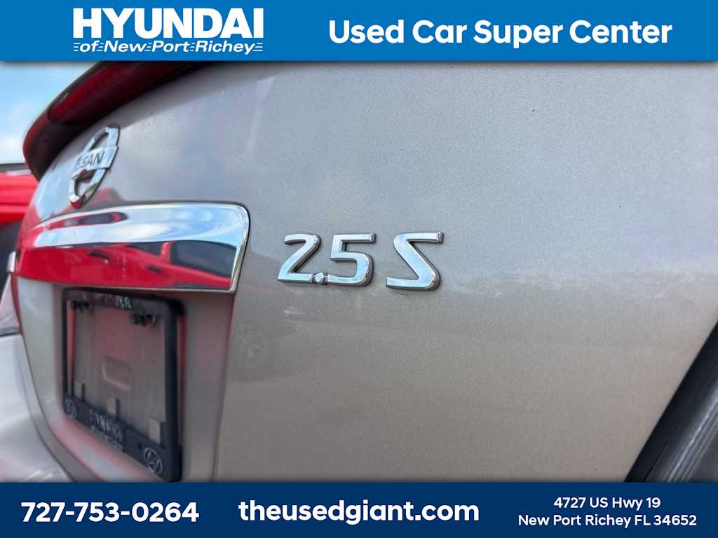 Thumbnail: 2012 Nissan Altima - 5