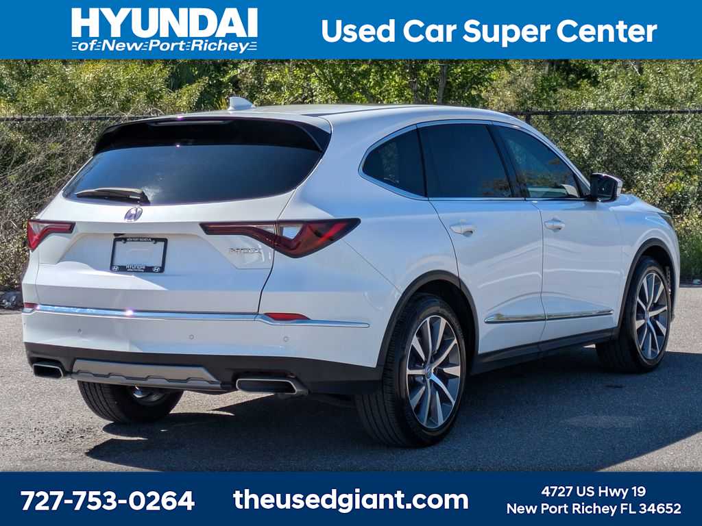 Thumbnail: 2025 Acura MDX - 5