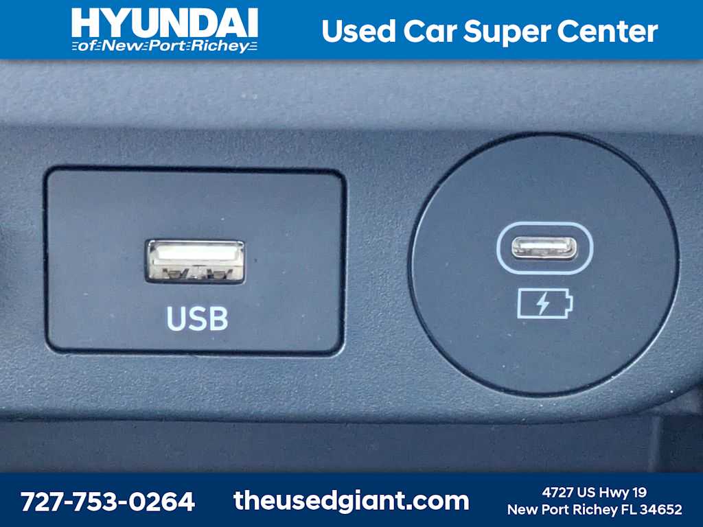 Thumbnail: 2025 Hyundai Elantra - 21