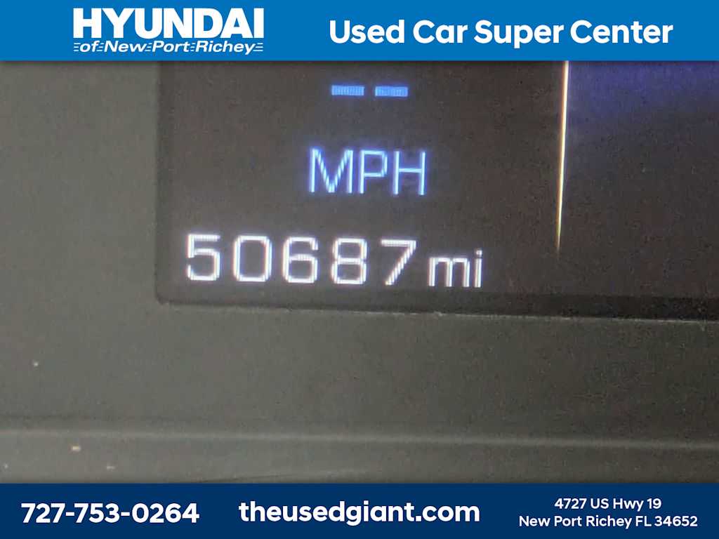 Thumbnail: 2018 Cadillac XT5 - 36