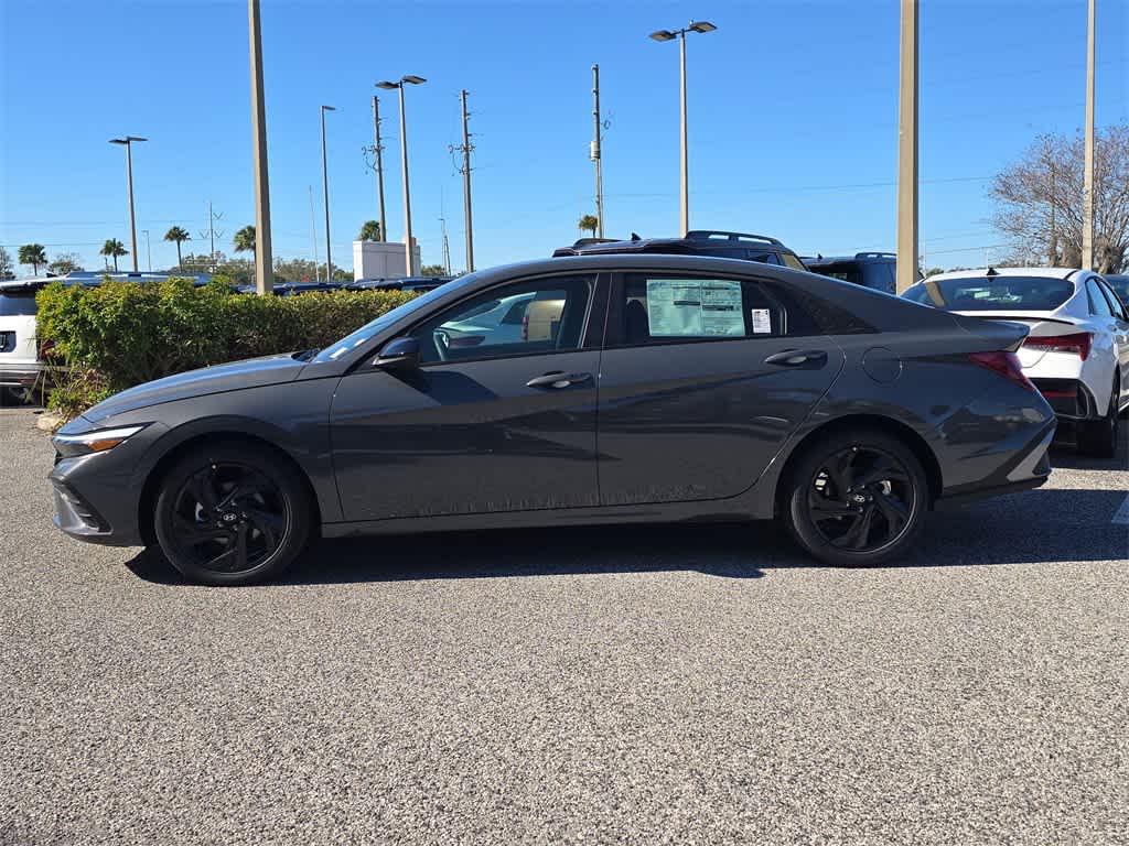 Thumbnail: 2026 Hyundai Elantra - 3