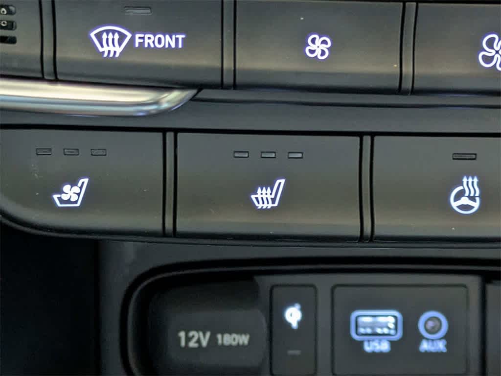 Thumbnail: 2020 Hyundai Santa Fe - 30