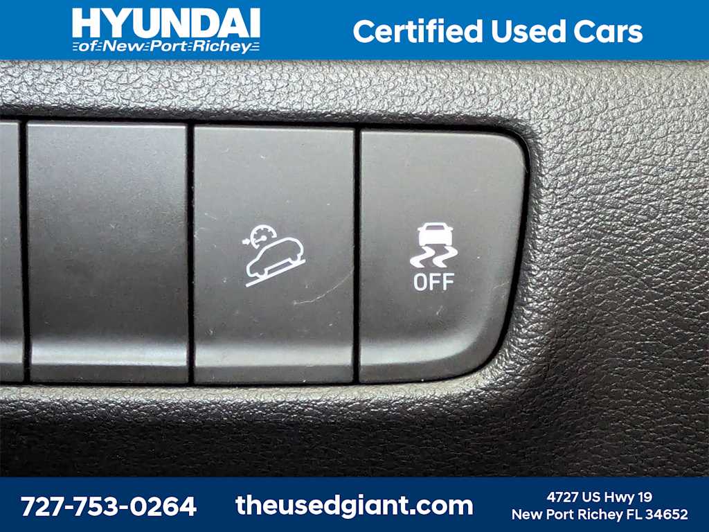 Thumbnail: 2023 Hyundai Kona - 32