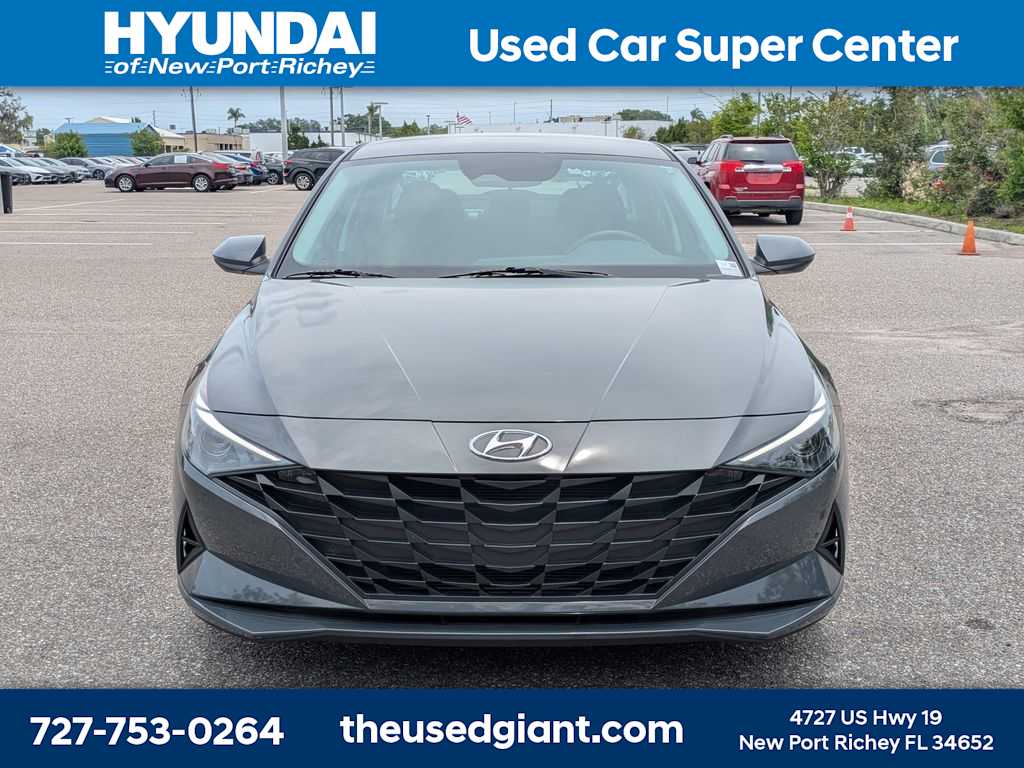 Thumbnail: 2023 Hyundai Elantra - 8