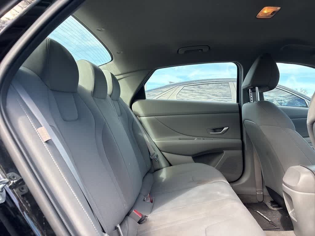 Thumbnail: 2024 Hyundai Elantra - 8