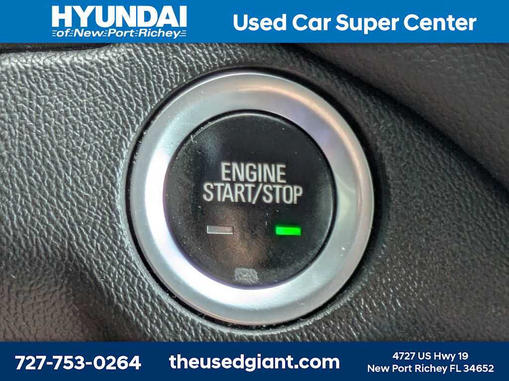 Thumbnail: 2021 Chevrolet Equinox - 38