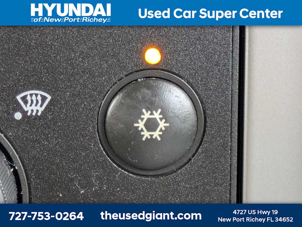 Thumbnail: 2007 Dodge Dakota - 24