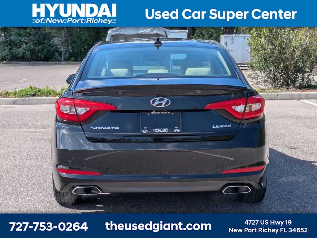 Thumbnail: 2017 Hyundai Sonata - 4