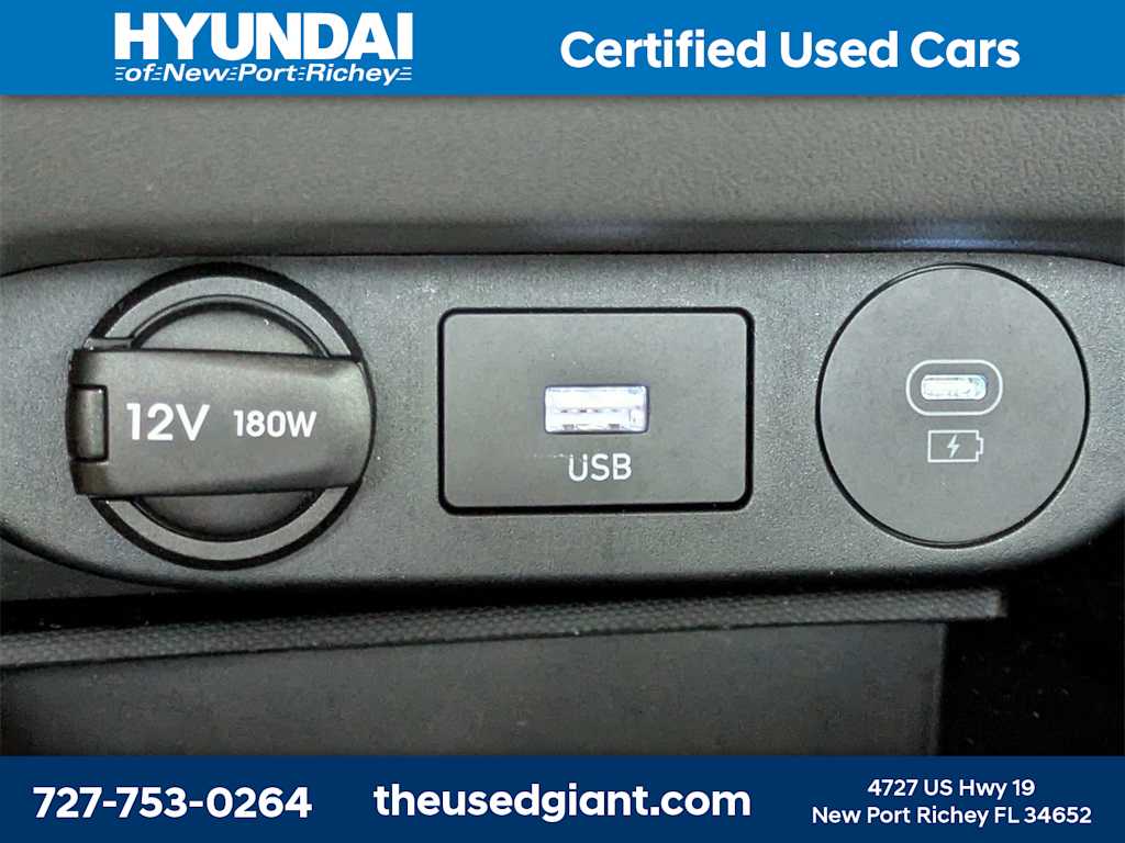 Thumbnail: 2024 Hyundai Elantra - 18