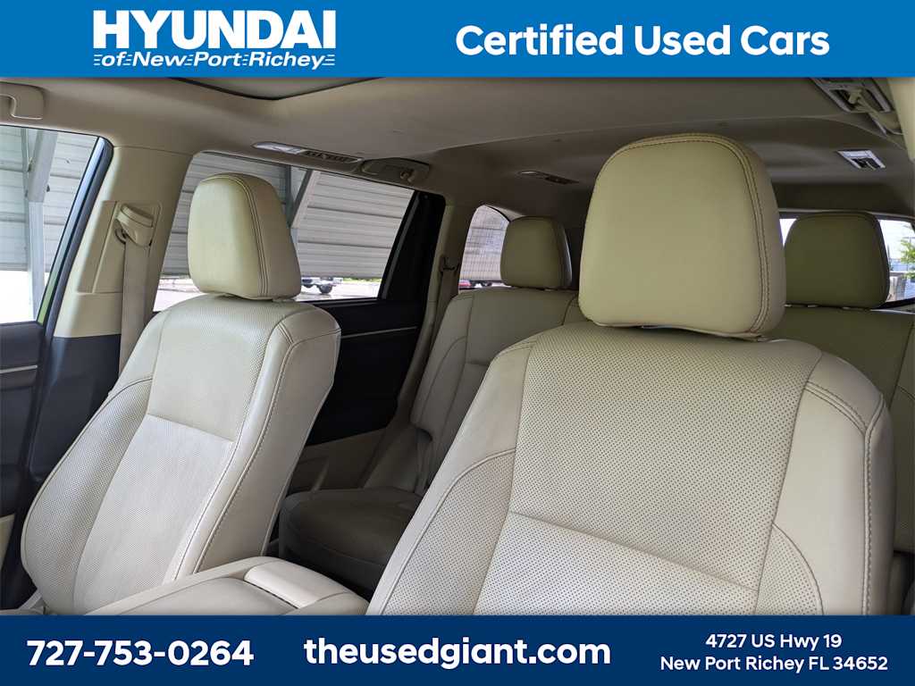 Thumbnail: 2016 Toyota Highlander - 7