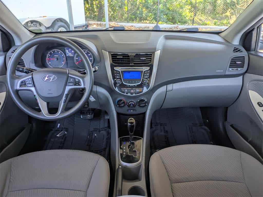 Thumbnail: 2012 Hyundai Accent - 14