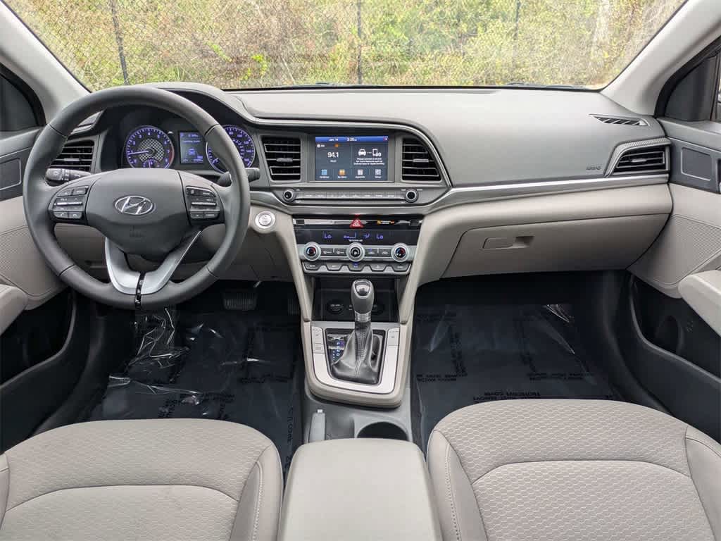 Thumbnail: 2020 Hyundai Elantra - 14