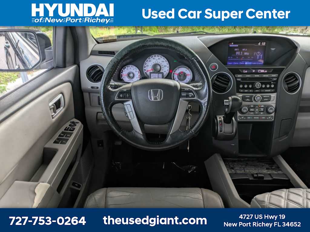 Thumbnail: 2013 Honda Pilot - 21