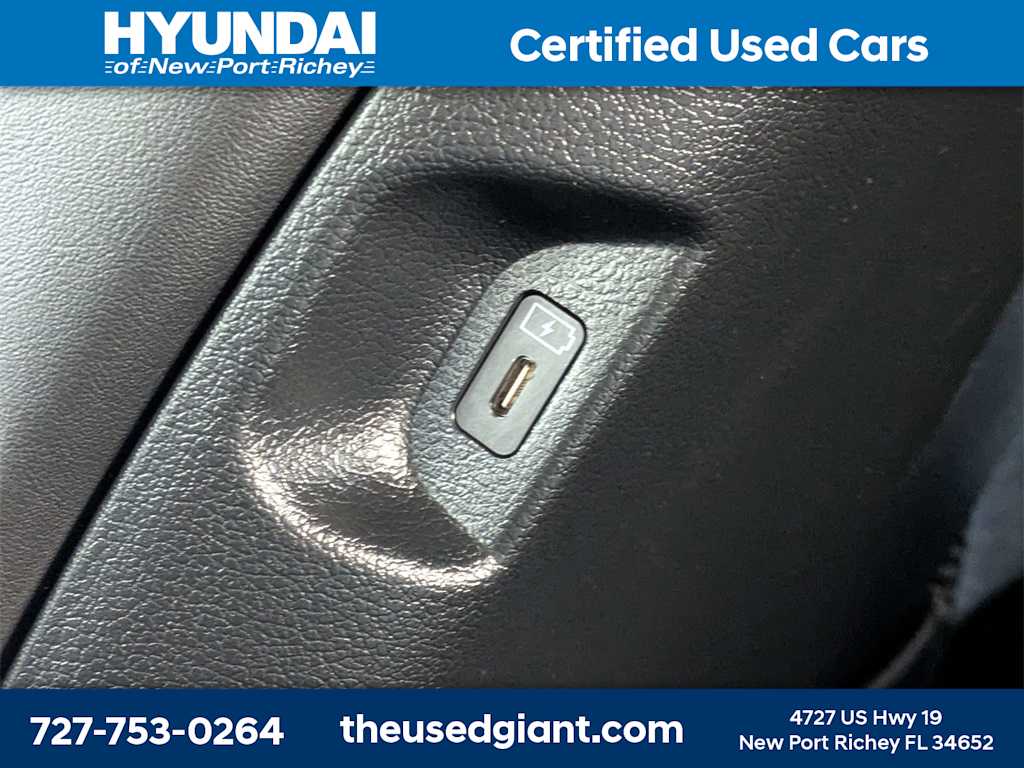 Thumbnail: 2024 Hyundai Palisade - 19