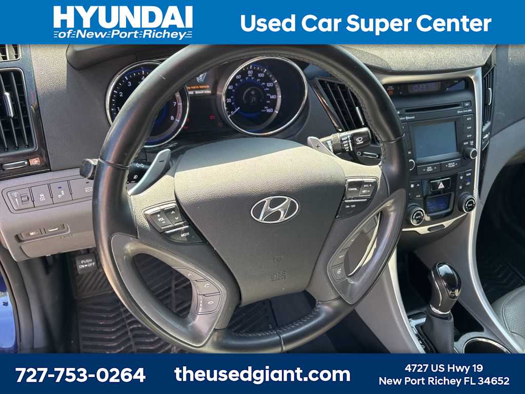 Thumbnail: 2014 Hyundai Sonata - 12