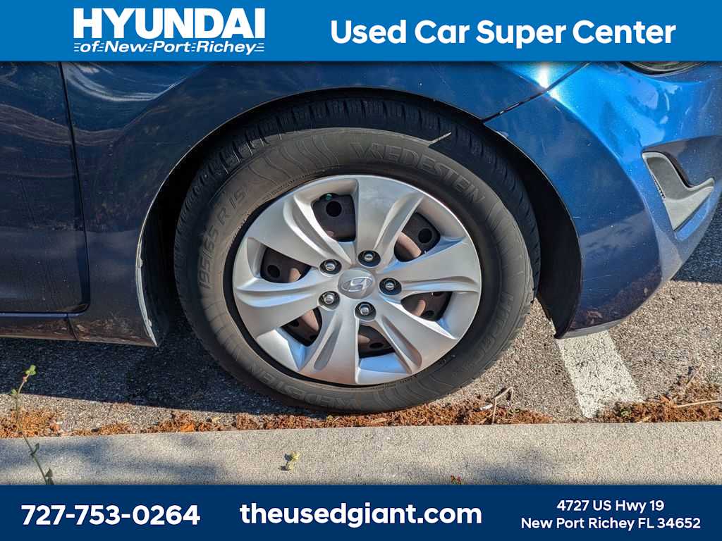 Thumbnail: 2016 Hyundai Elantra - 5