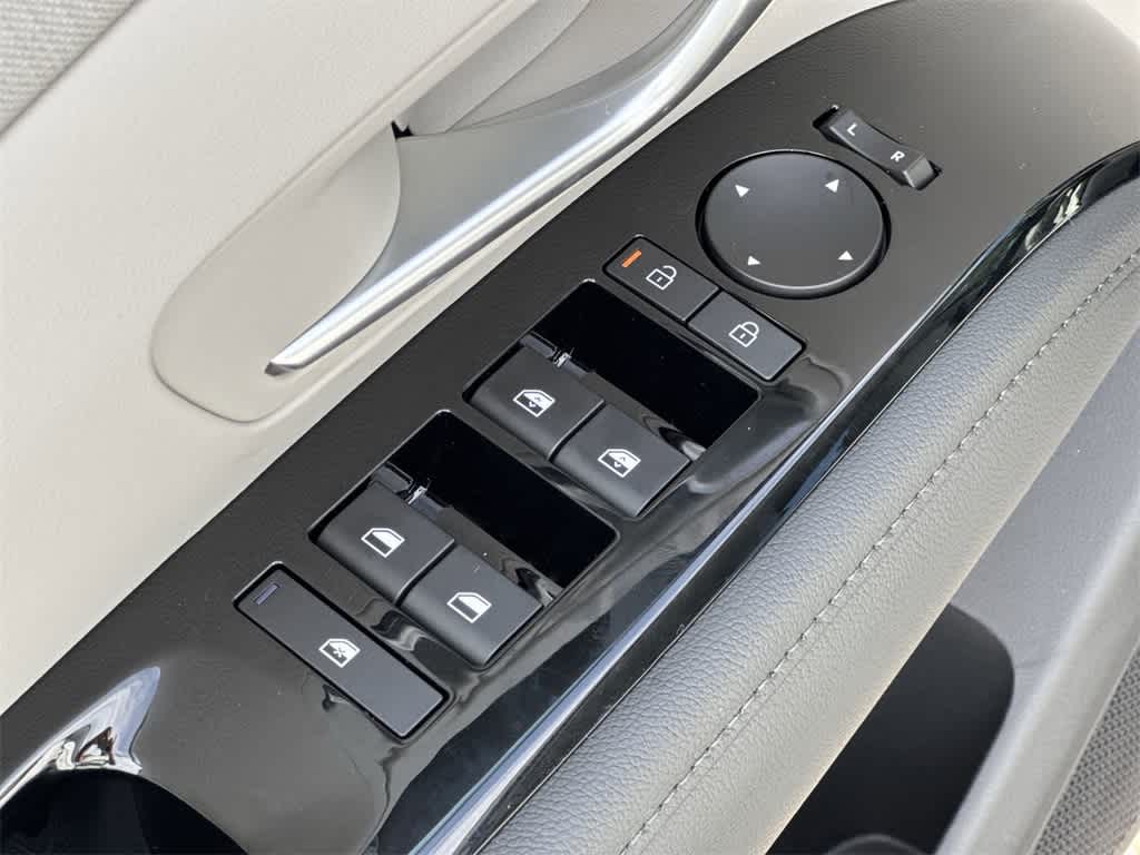 2025 Hyundai Tucson Limited 16