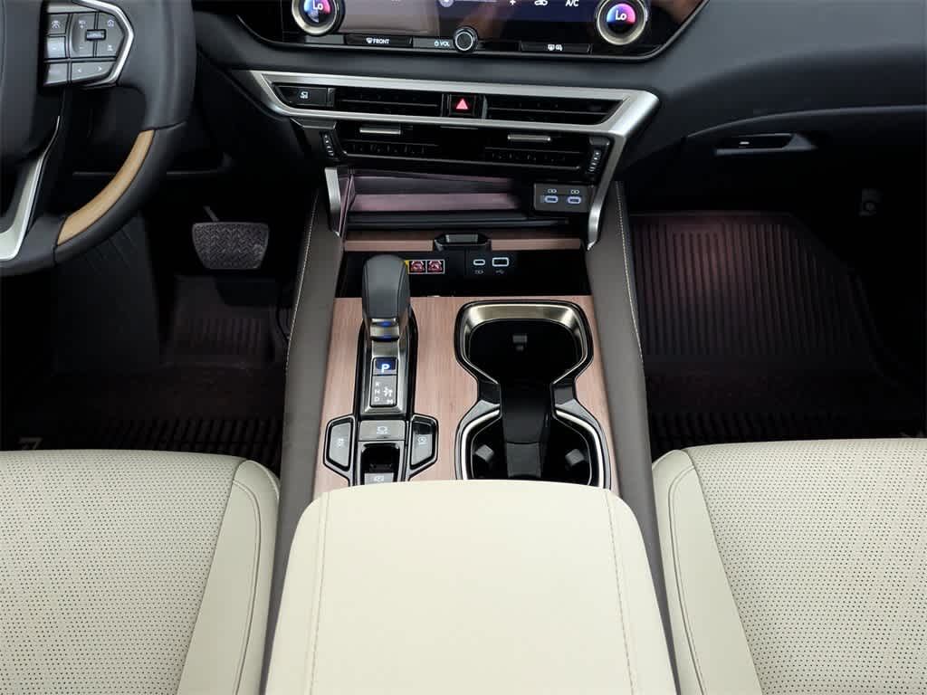 Thumbnail: 2025 Lexus RX - 22