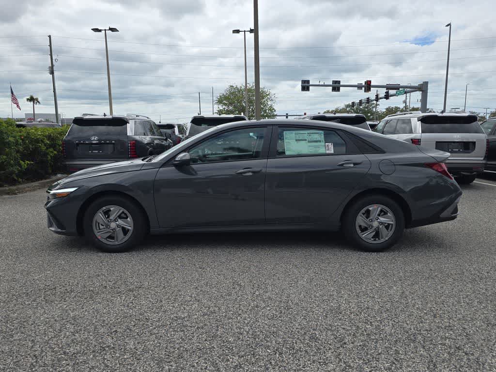 Thumbnail: 2026 Hyundai Elantra - 3