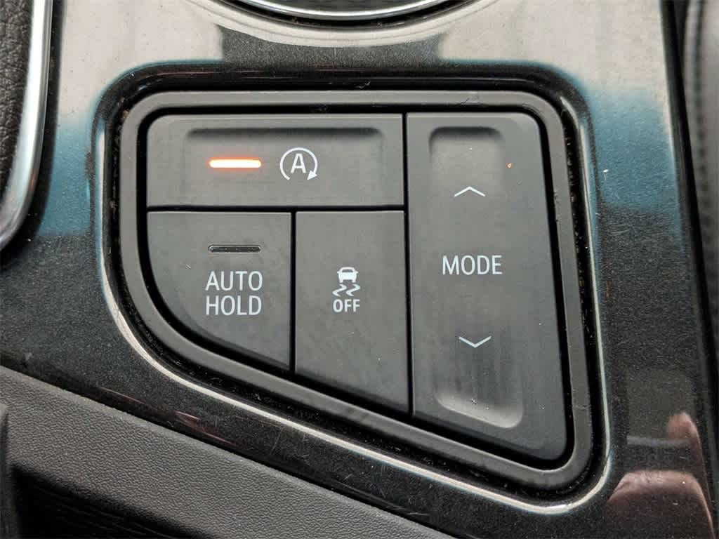 Thumbnail: 2021 Cadillac CT4 - 25