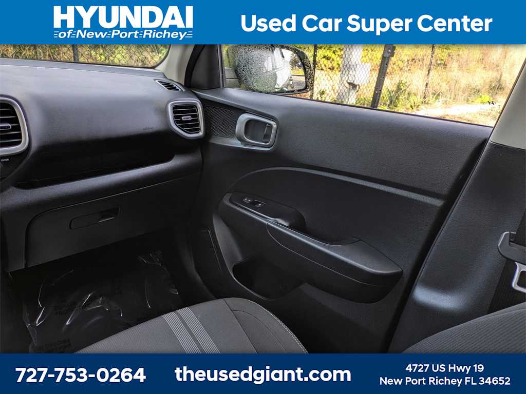 Thumbnail: 2024 Hyundai Venue - 18