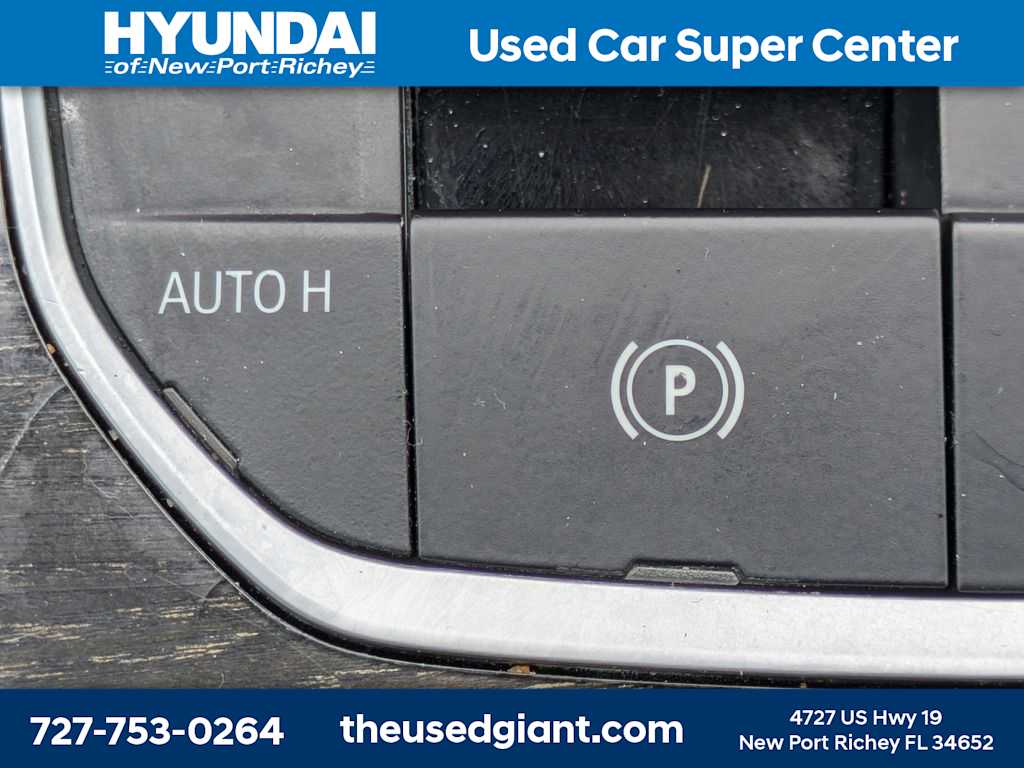 Thumbnail: 2020 BMW 3 Series - 30