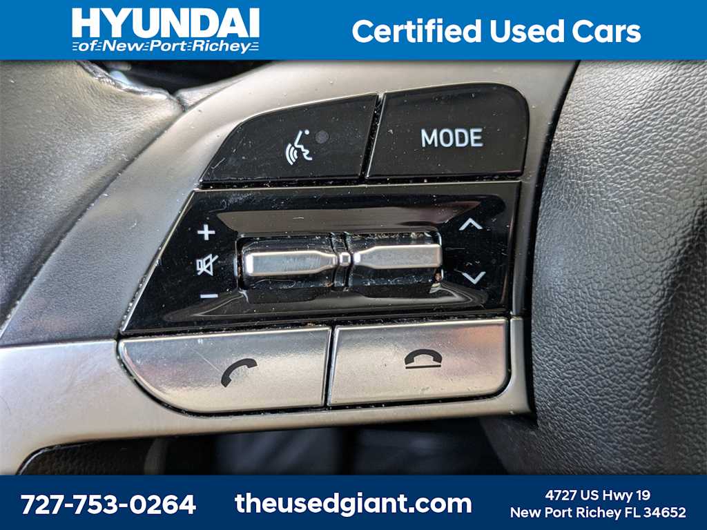 Thumbnail: 2022 Hyundai Elantra - 26