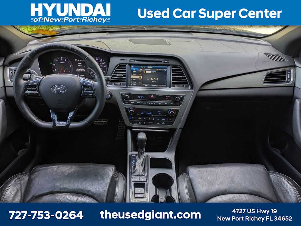 Thumbnail: 2015 Hyundai Sonata - 17