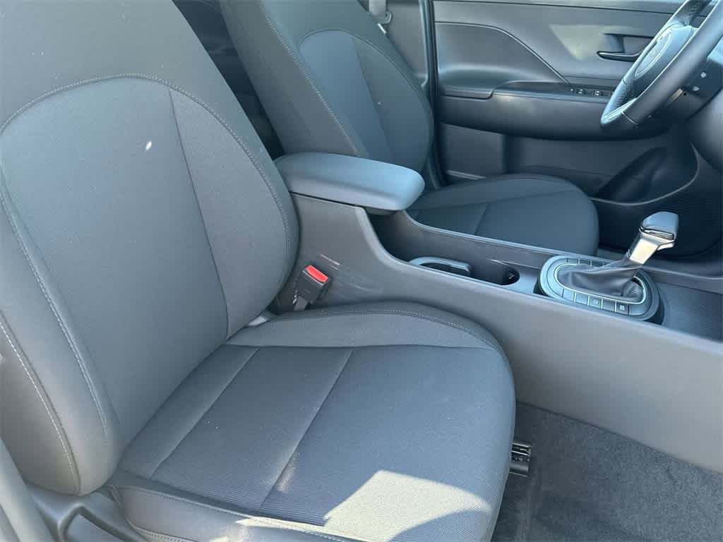 2025 Hyundai Kona SEL 20