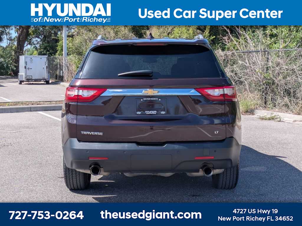 Thumbnail: 2018 Chevrolet Traverse - 4