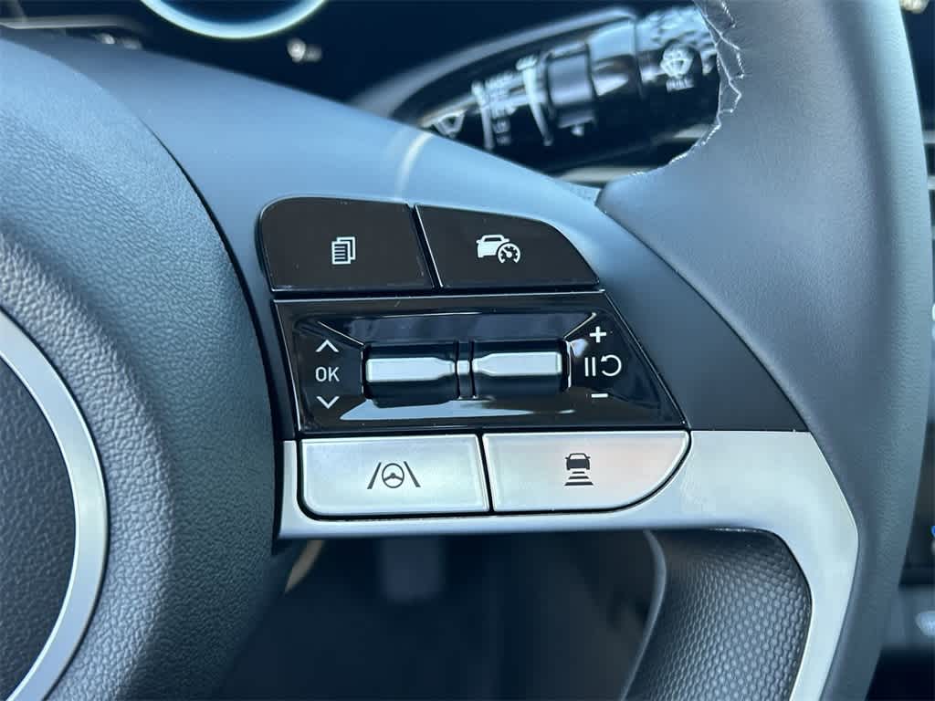 Thumbnail: 2025 Hyundai Elantra - 26