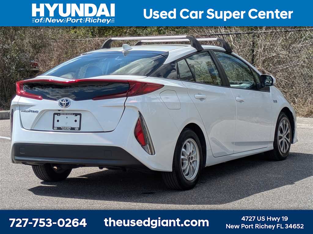 Thumbnail: 2022 Toyota Prius Prime - 5
