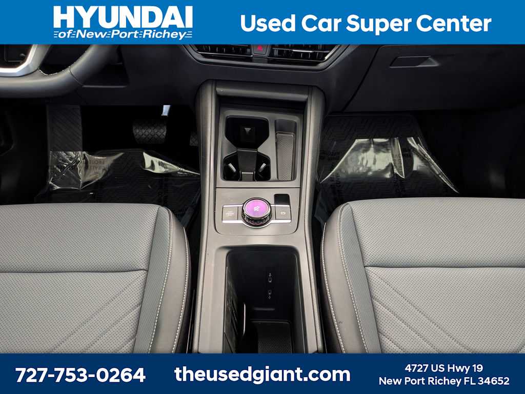 Thumbnail: 2025 Volkswagen Tiguan - 24