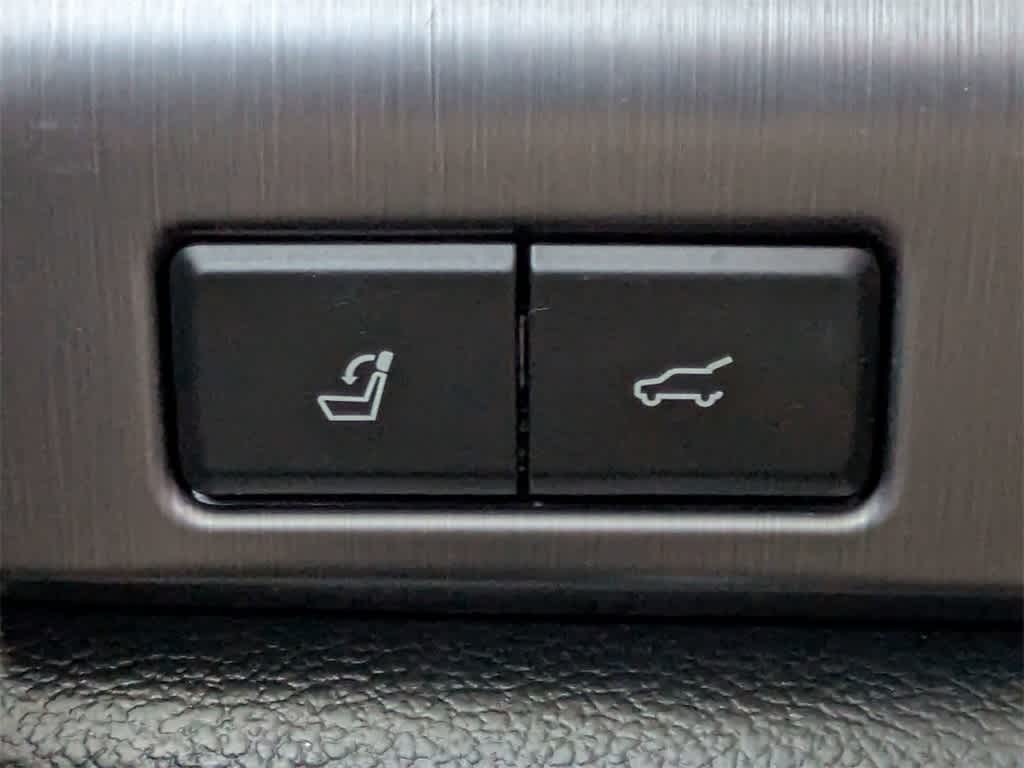 Thumbnail: 2021 Ford Expedition MAX - 42