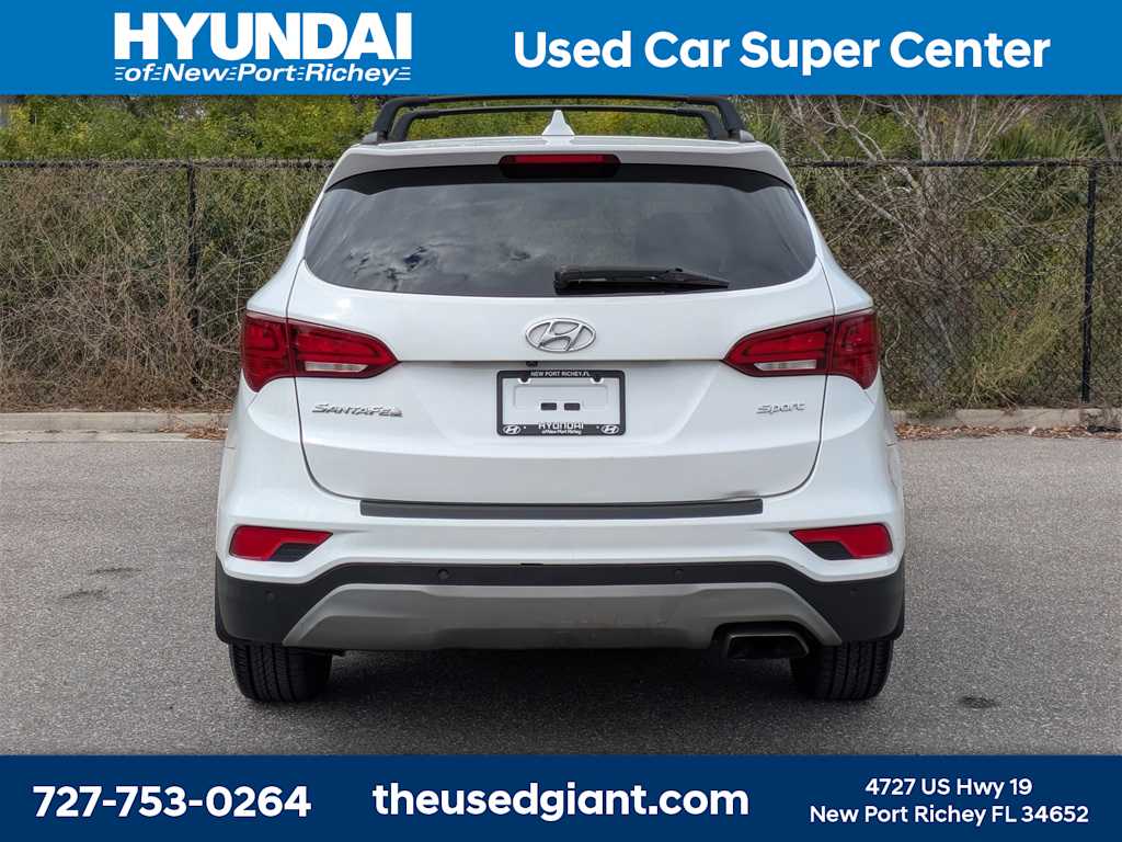 Thumbnail: 2018 Hyundai Santa Fe - 4