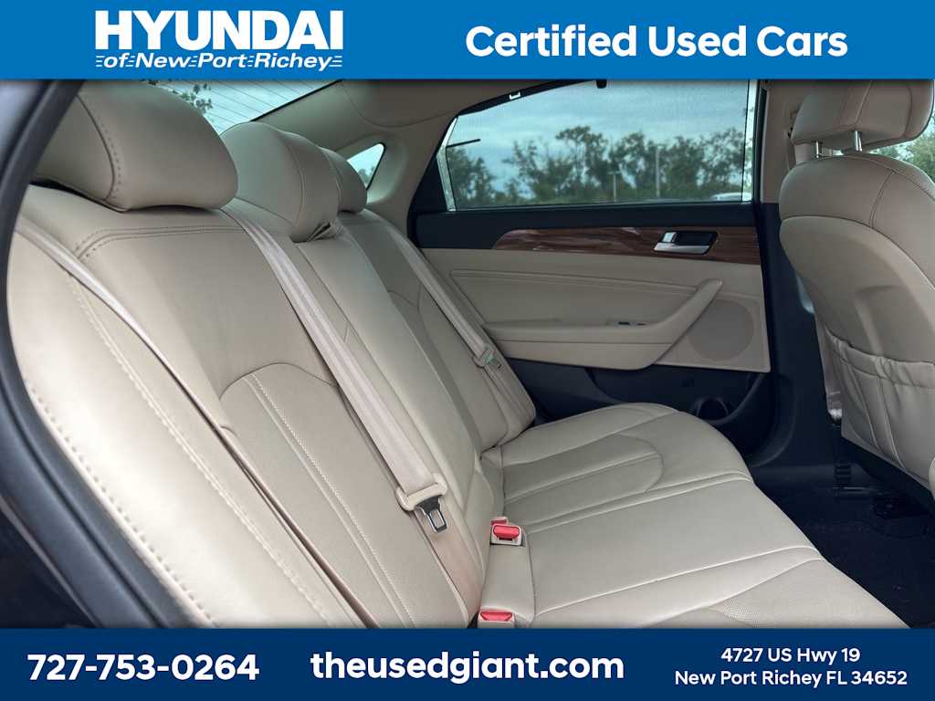 Thumbnail: 2015 Hyundai Sonata - 9