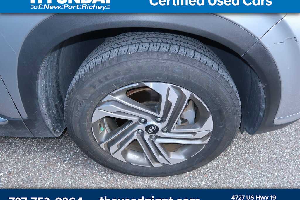 Thumbnail: 2021 Hyundai Santa Fe - 5