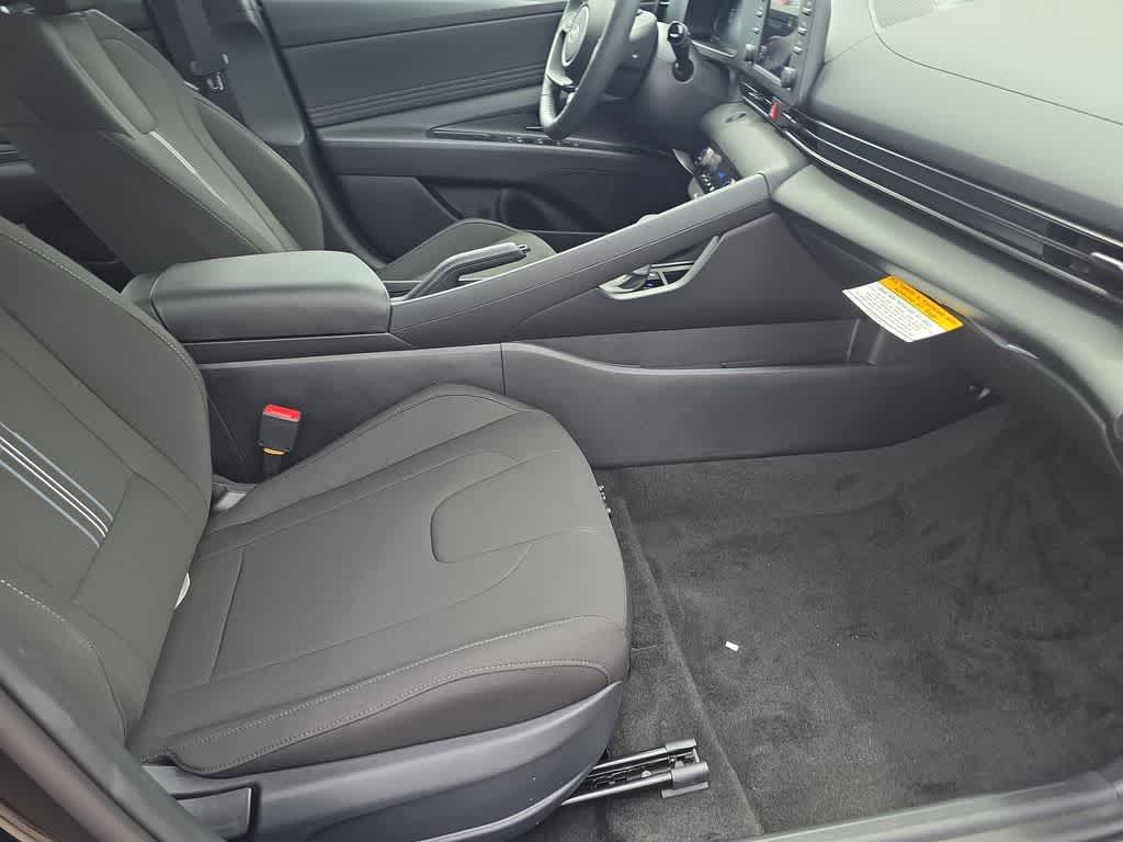 Thumbnail: 2026 Hyundai Elantra - 22