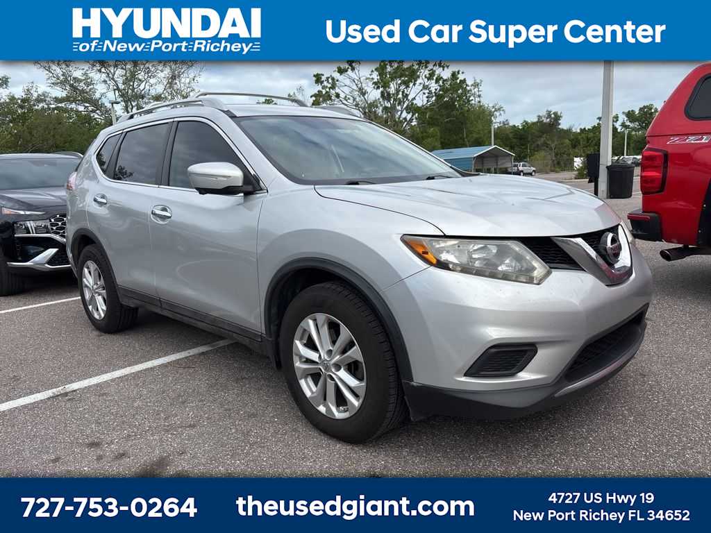 Thumbnail: 2015 Nissan Rogue - 4