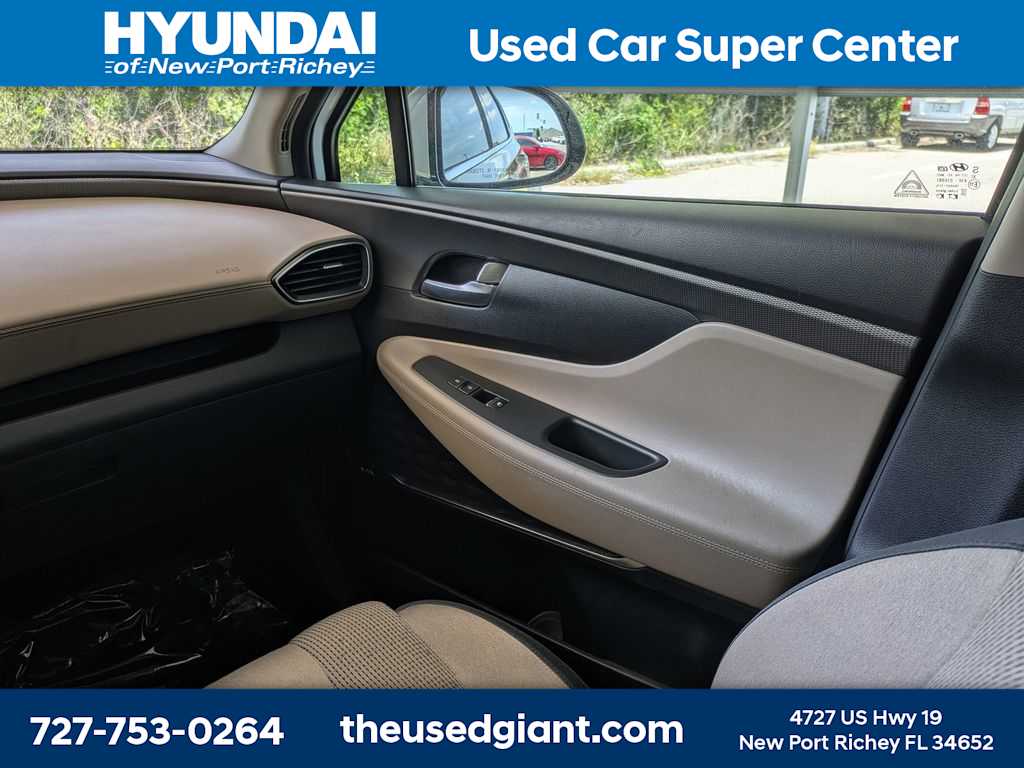 Thumbnail: 2019 Hyundai Santa Fe - 20