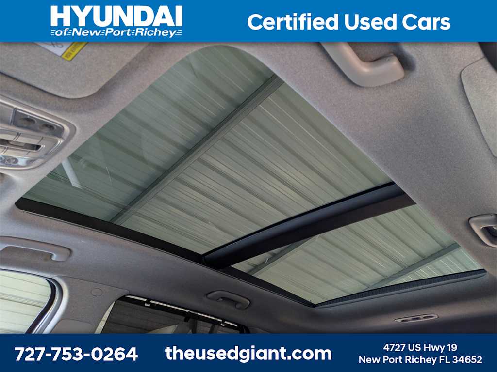 Thumbnail: 2020 Hyundai Santa Fe - 24