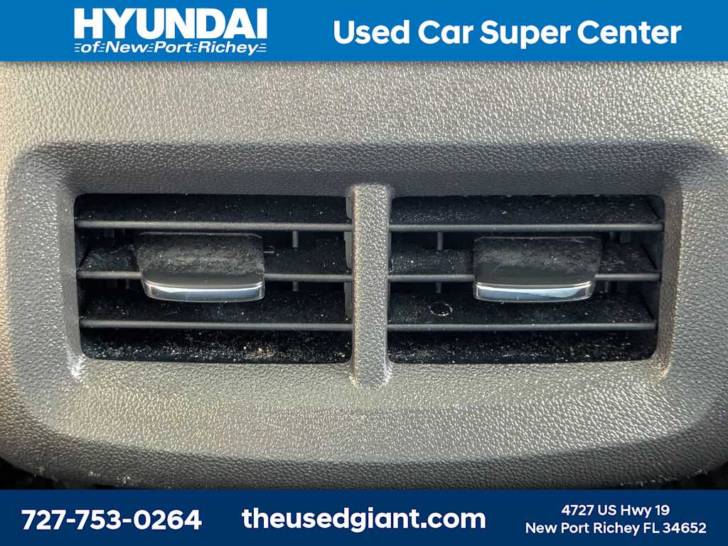 Thumbnail: 2022 Chevrolet Equinox - 20