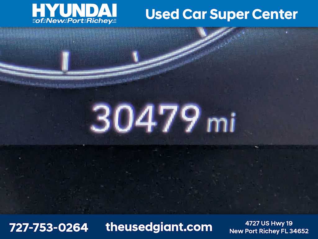 Thumbnail: 2024 Hyundai Elantra - 32