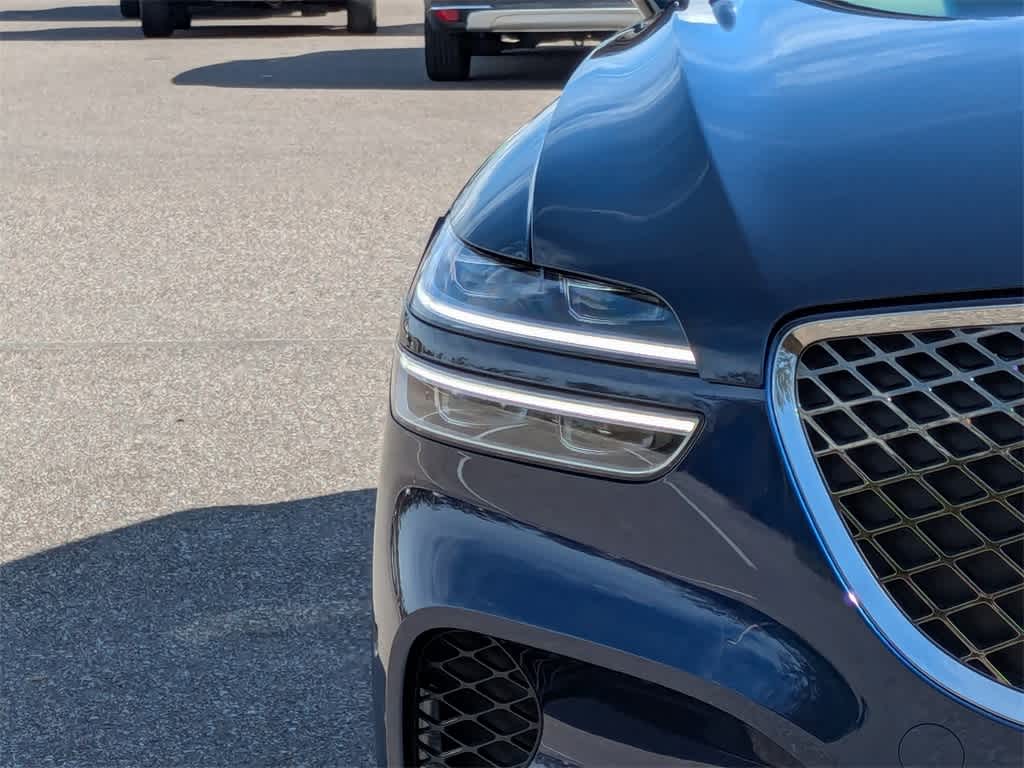 Thumbnail: 2022 Genesis GV70 - 9