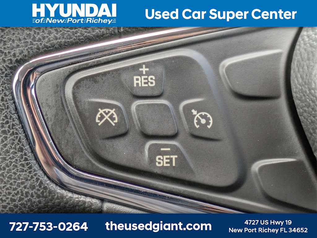 Thumbnail: 2017 Chevrolet Cruze - 30