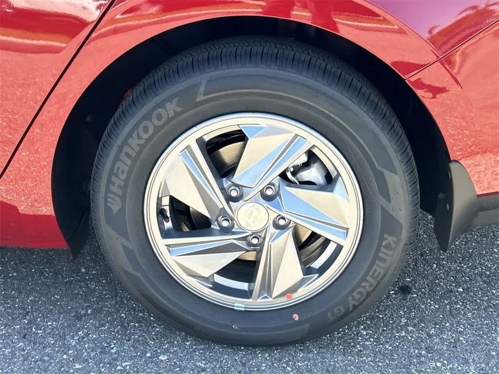 Thumbnail: 2025 Hyundai Elantra - 12