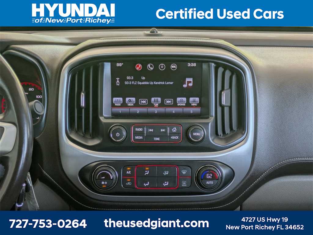 Thumbnail: 2016 GMC Canyon - 22